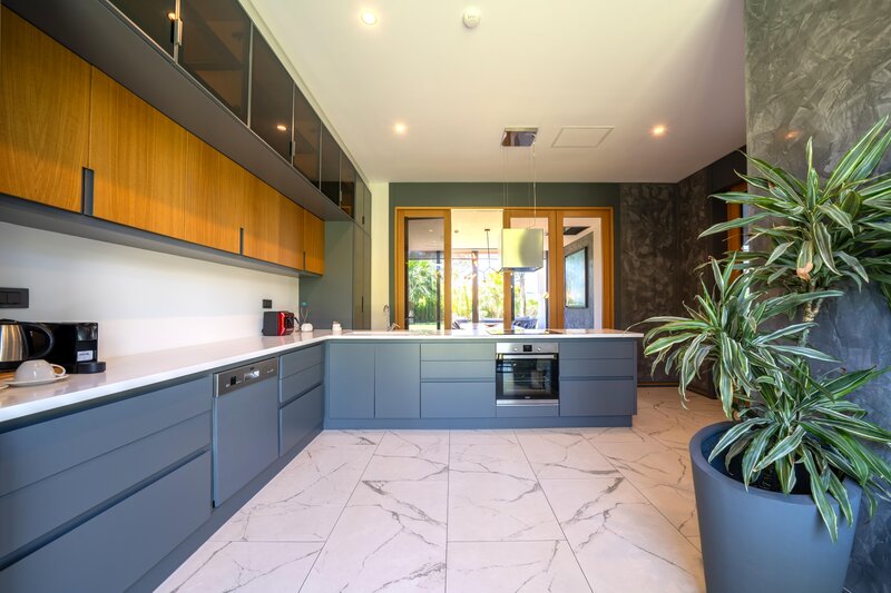 The Norm Collection Door'a 34