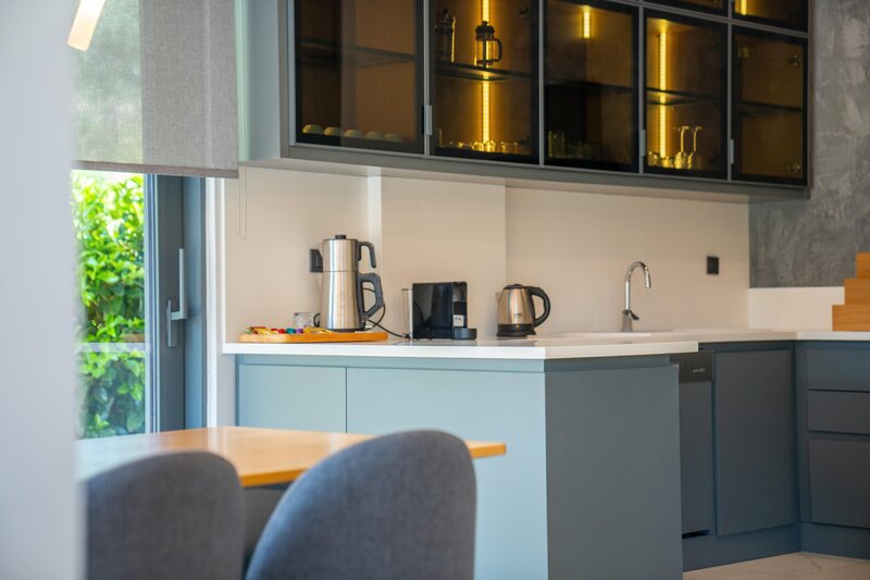 The Norm Collection Door'a 140