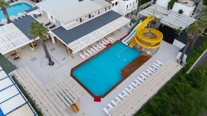 Petunya Beach Resort 9