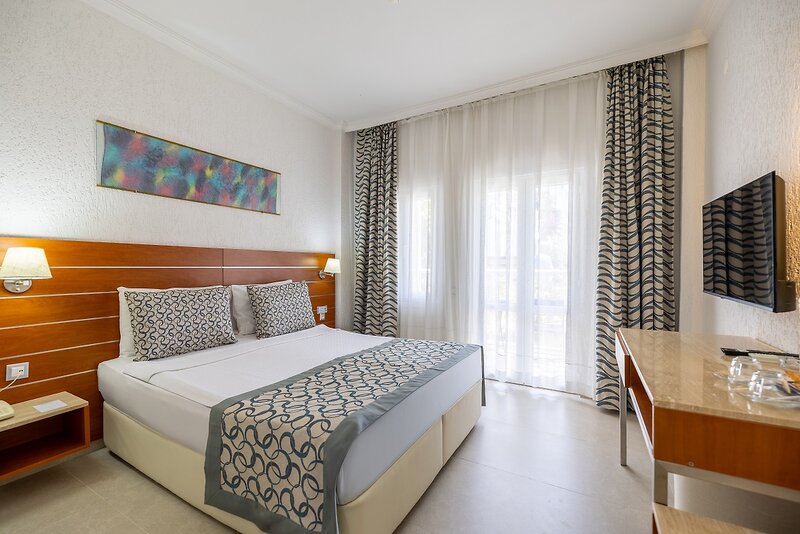 Petunya Beach Resort 22