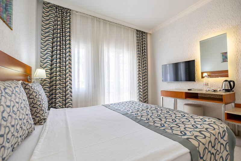 Petunya Beach Resort 23