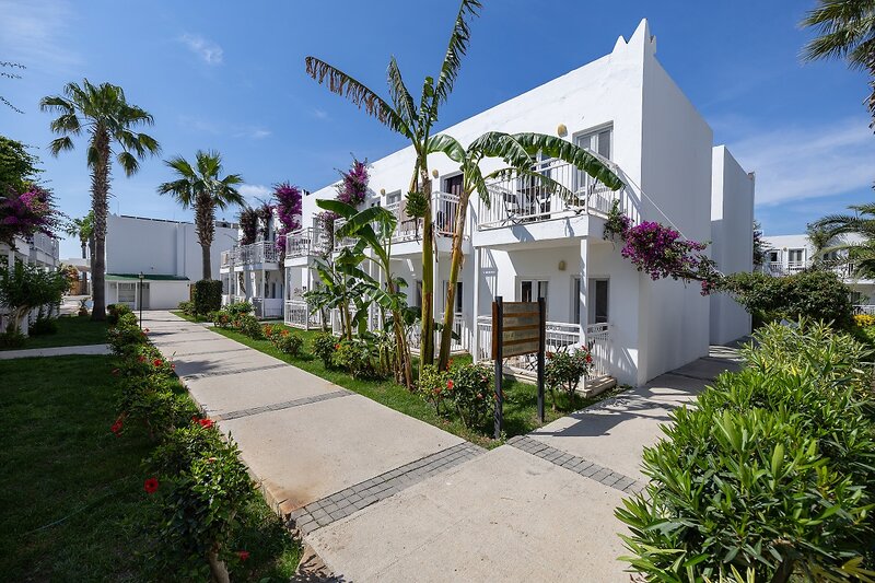 Petunya Beach Resort 6