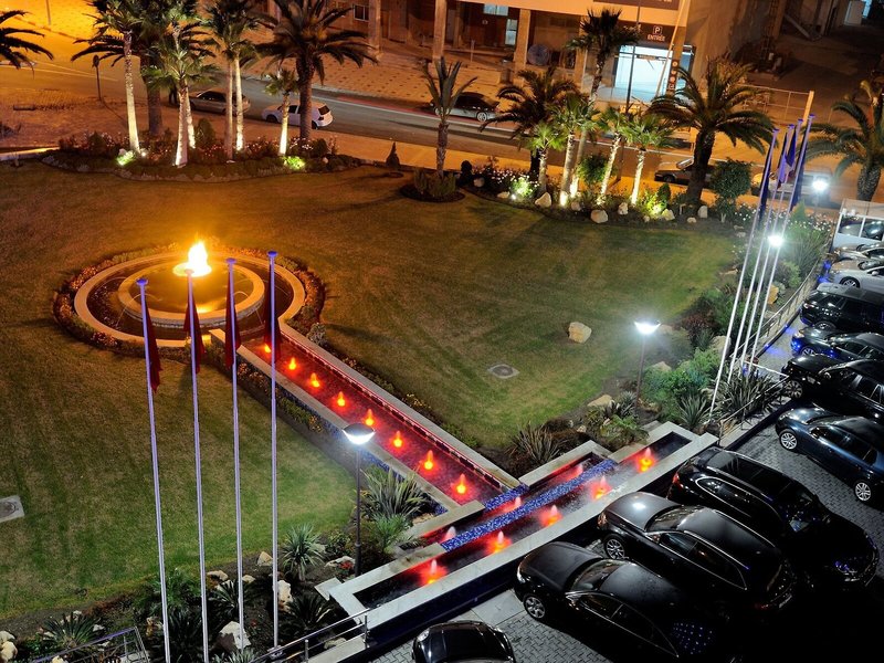 Royal Tulip City Center 7 - Landscape