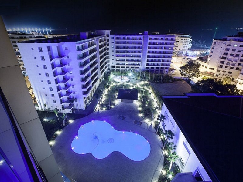 Royal Tulip City Center 14 - Outdoor Pool