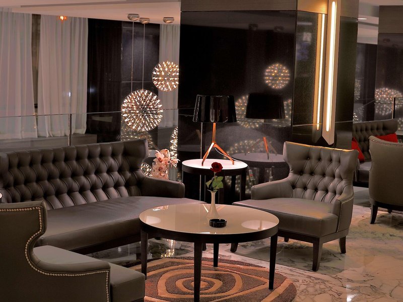 Royal Tulip City Center 18 - Lounge / Lobby