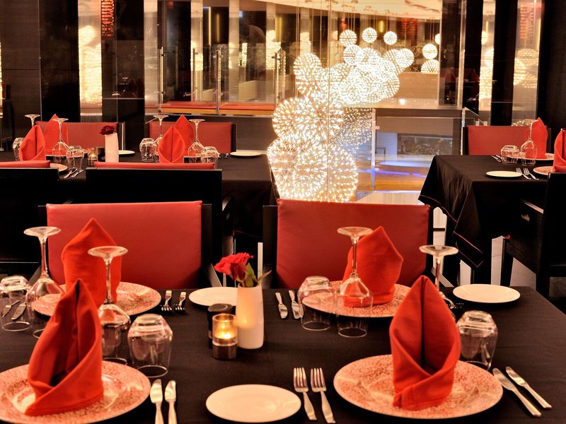 Royal Tulip City Center 30 - Restaurant