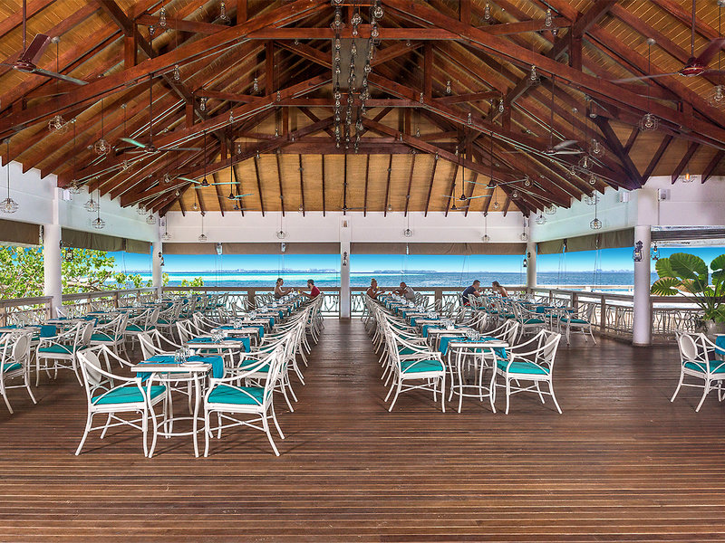 Malahini Kuda Bandos Resort 17