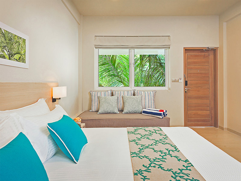 Malahini Kuda Bandos Resort 19