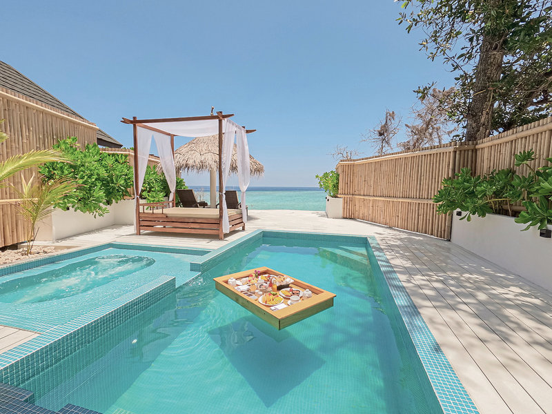 Malahini Kuda Bandos Resort 28