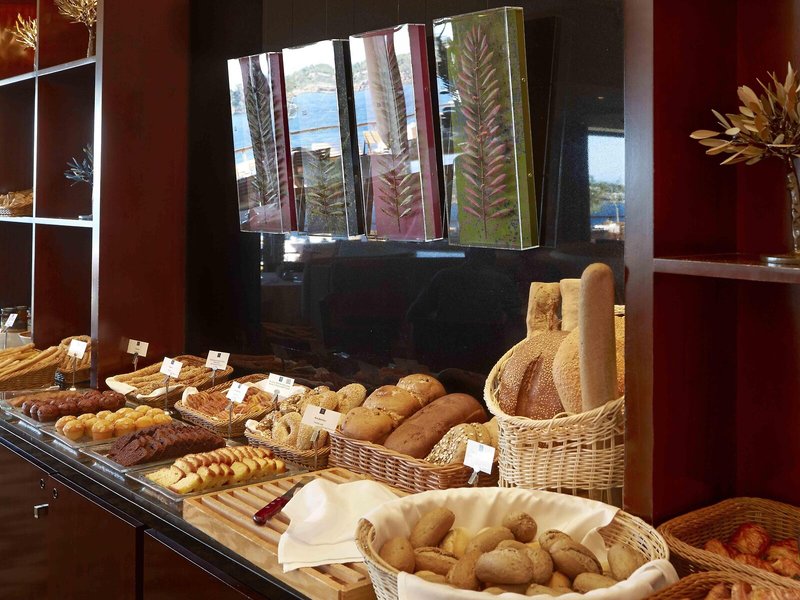 Four Seasons Astir Palace Hotel Athens 37