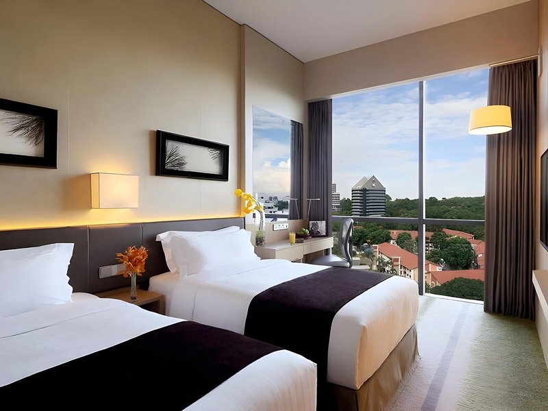 Momentus Hotel Alexandra 18