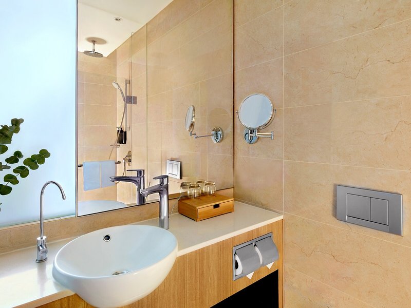 Momentus Hotel Alexandra 24