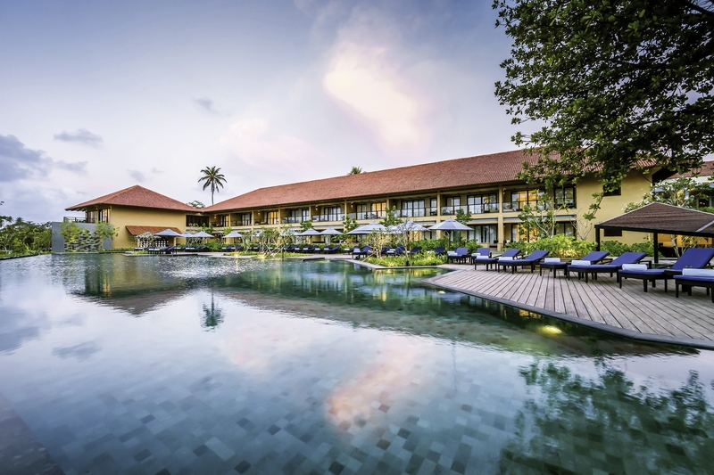 Anantara Kalutara Resort & Spa 1