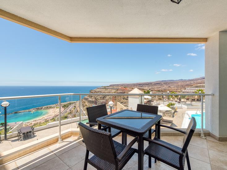 Holiday Club Vista Amadores 1