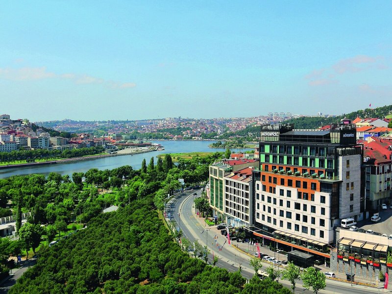 Mövenpick Hotel Istanbul Golden Horn