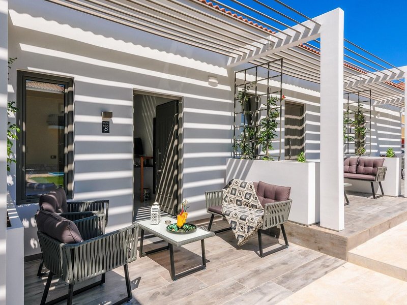 Sunny Garden Hotel 18