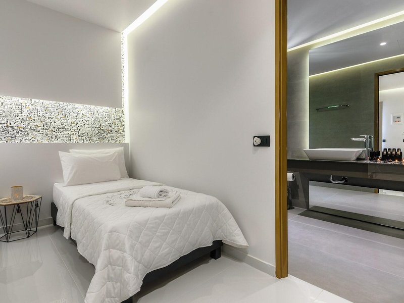 Sunny Garden Hotel 23