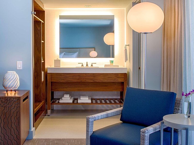 Hyatt Regency Waikiki Resort & Spa 48