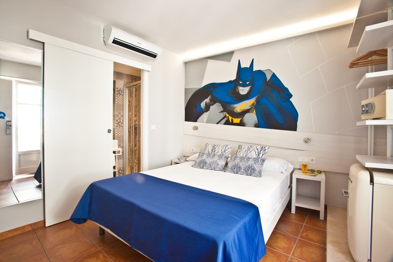 Ryans La Marina 17