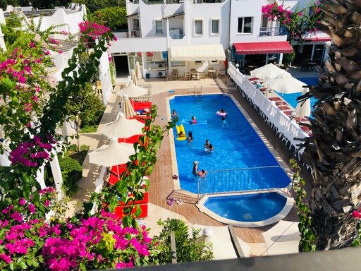 The Hello Hotel 3