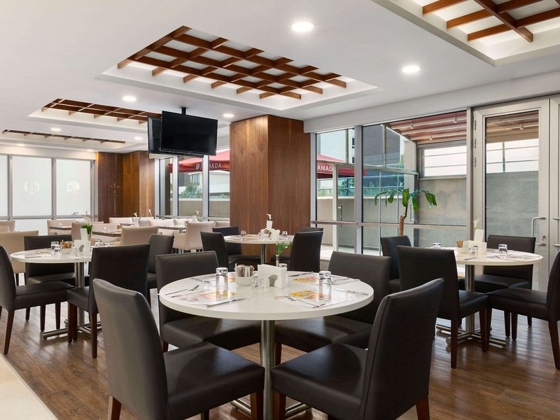 Ramada Encore Istanbul Kartal 16
