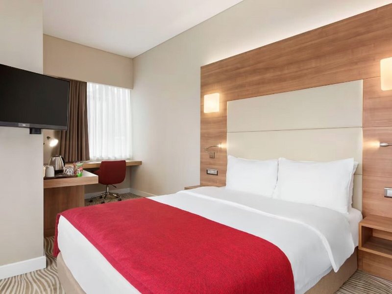 Ramada Encore Istanbul Kartal 25