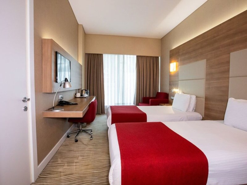 Ramada Encore Istanbul Kartal 27