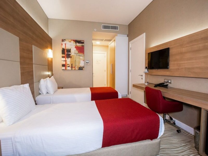 Ramada Encore Istanbul Kartal 28