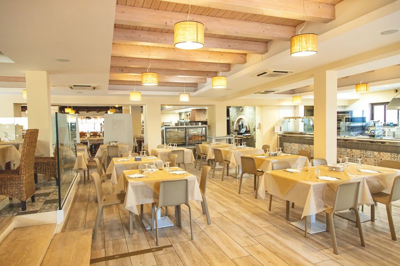 Hotel Villaggio Club Costa Degli Dei 10
