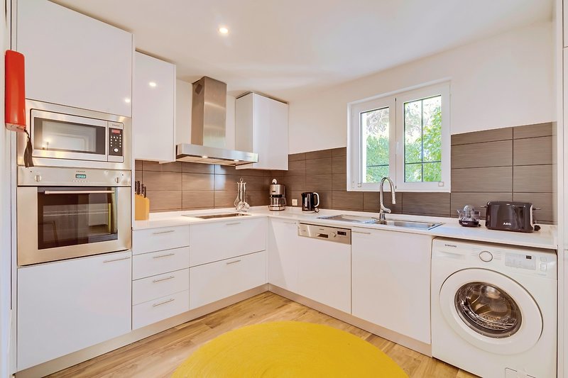 Pine Cliffs Townhouses 9