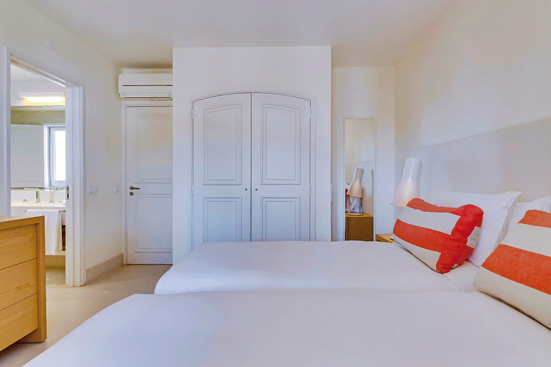 Pine Cliffs Townhouses 15