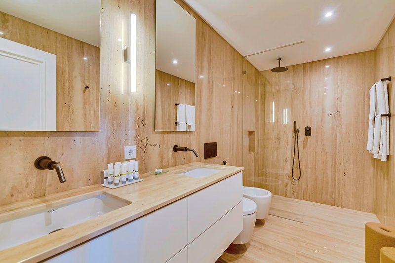 Pine Cliffs Townhouses 18