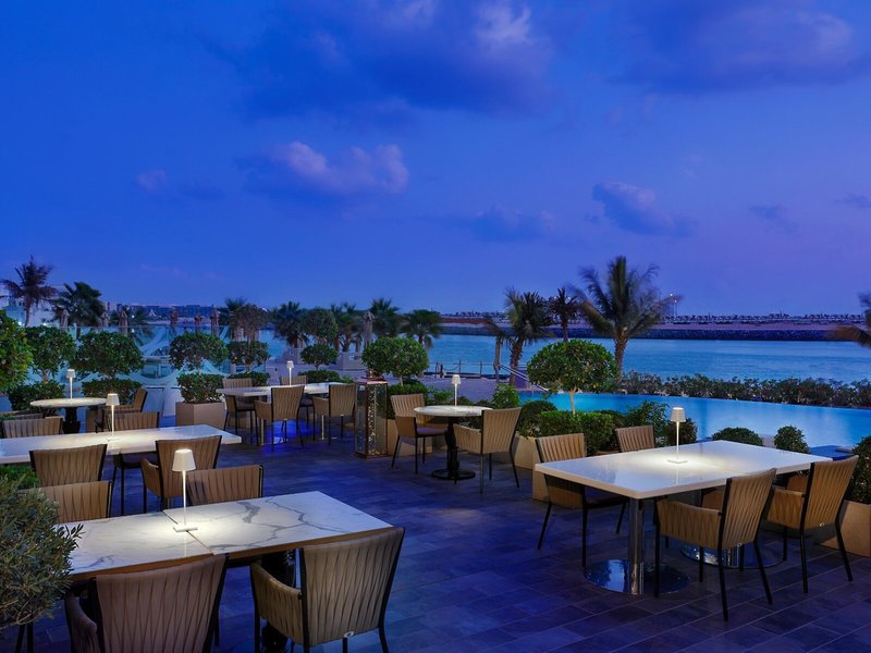 Jumeirah at Etihad Towers Hotel & Residences 16