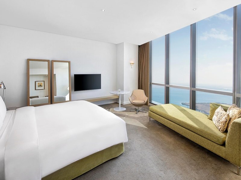 Jumeirah at Etihad Towers Hotel & Residences 41