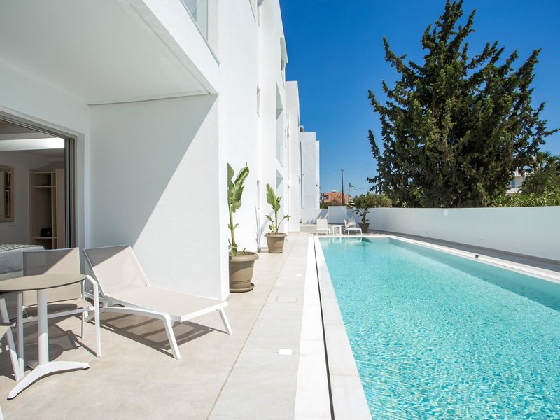 Radisson Hotel Kandy 1