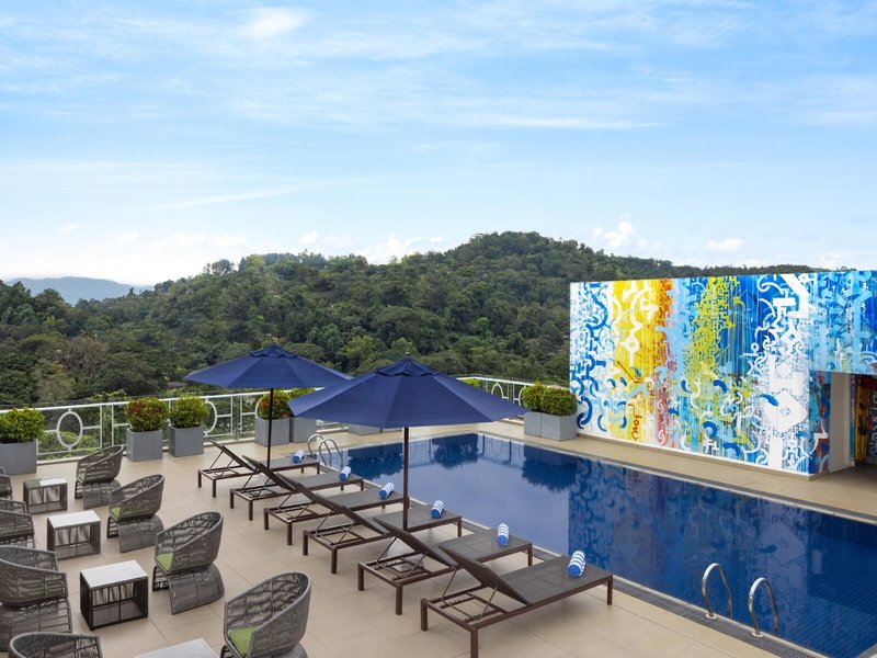 Radisson Hotel Kandy 10