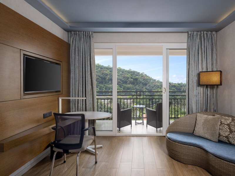 Radisson Hotel Kandy 16