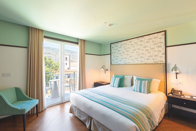 Castanheiro Boutique Hotel 26 - Room Example