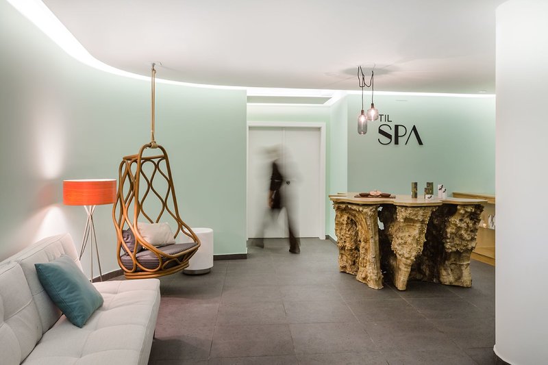 Castanheiro Boutique Hotel 34 - Room Example