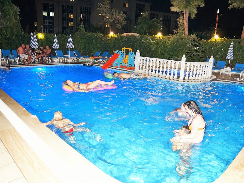 Select Apart Hotel 21