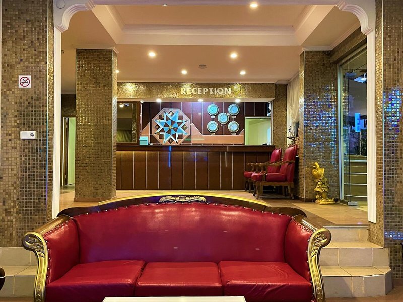 Select Apart Hotel 25