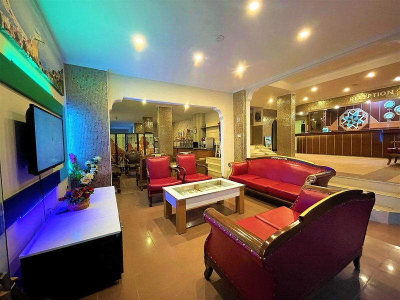 Select Apart Hotel 28