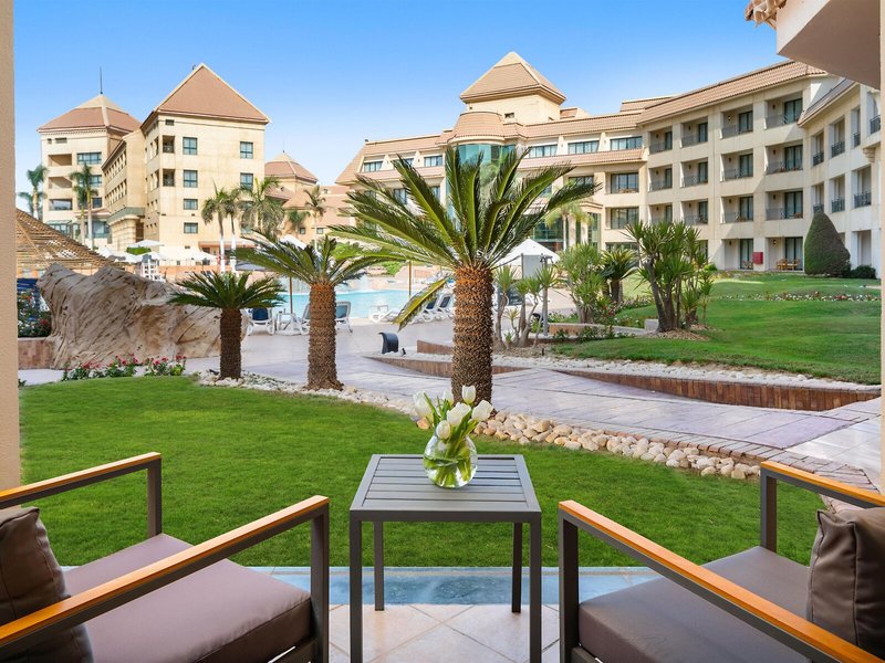 Hilton Pyramids Golf Resort