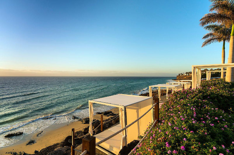 Royal Palm Resort & Spa 11