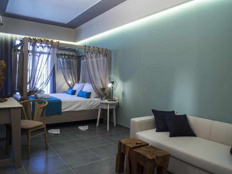 Elia Potie Studios 26