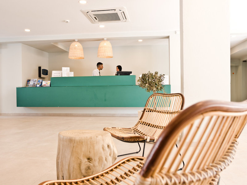 The City Green Hotel 10