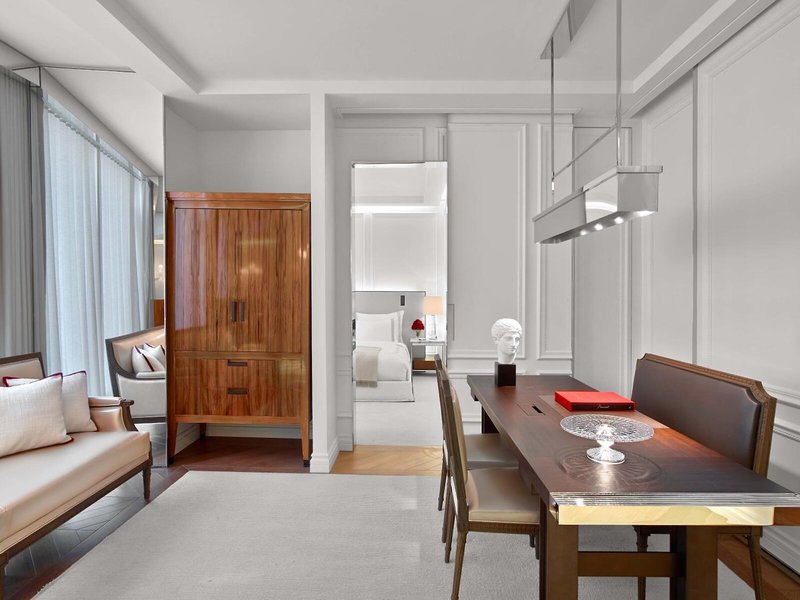 Baccarat Hotel & Residences New York 18