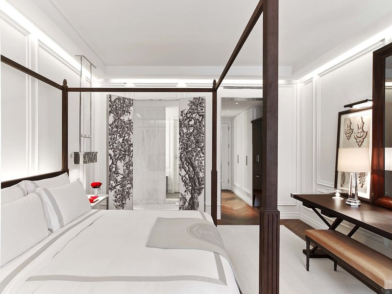Baccarat Hotel & Residences New York 27