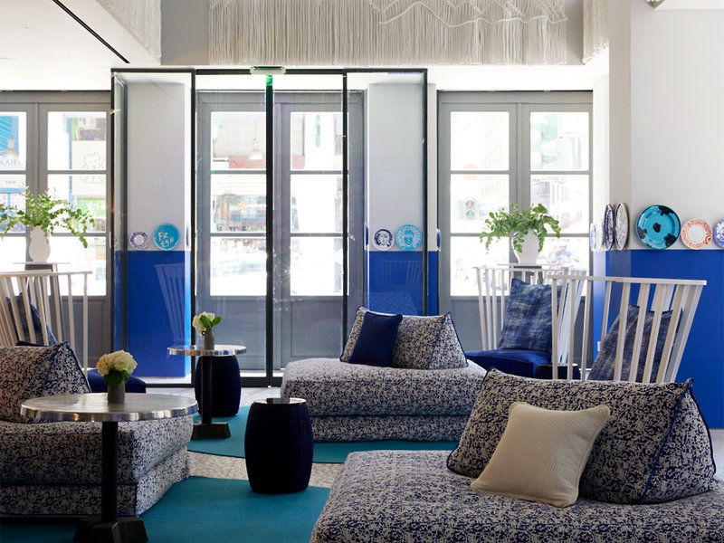 Fresh Hotel Athens 4