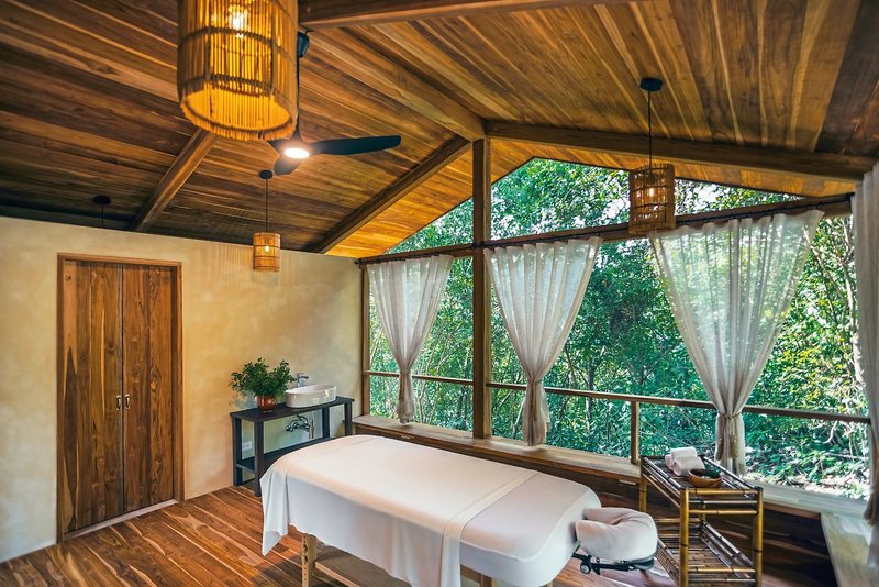 Rio Perdido Hotel & Thermal River 27